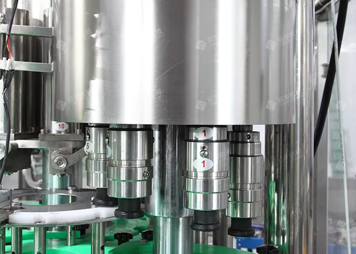 三合一旋轉(zhuǎn)式濃稠液體灌裝機(jī) 三合一旋轉(zhuǎn)式濃稠液體灌裝機(jī)